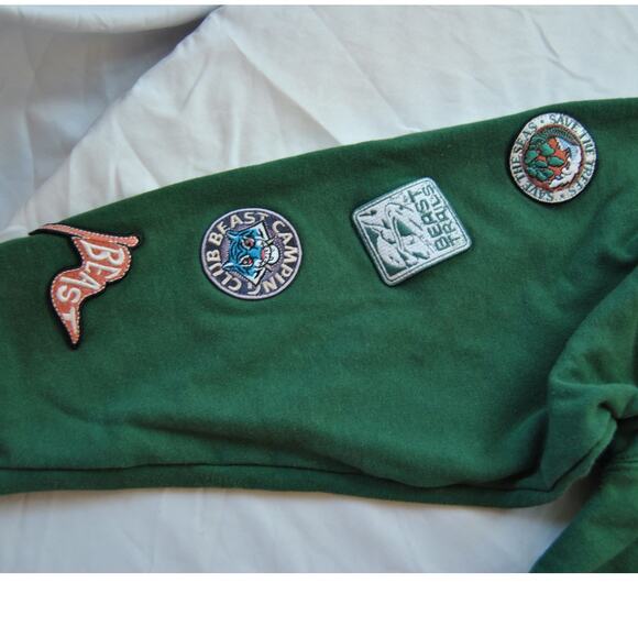 Mr.Beast Hiking Club Crewneck Sweater Green - Picture 9 of 10